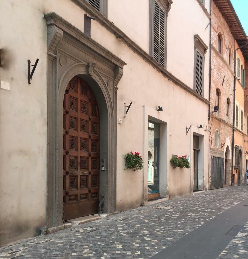 La Corte Affittacamere Foligno Buitenkant foto